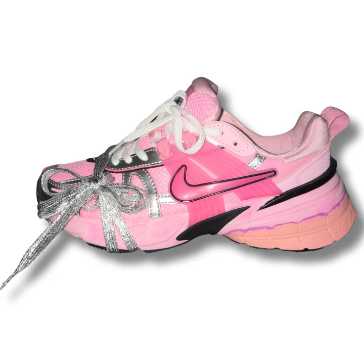 Nike V2K Runtek Bunny Club